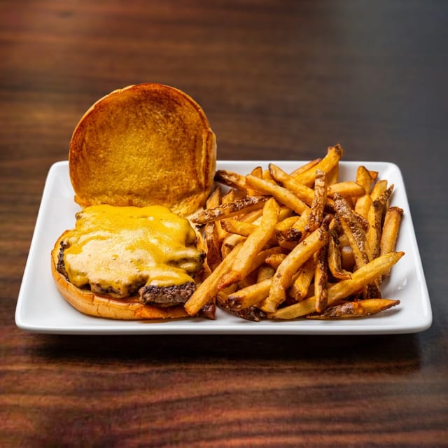 Kids Cheeseburger.