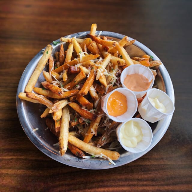 Basket Truffle Fries.