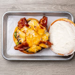 Jalapeño Popper Burger